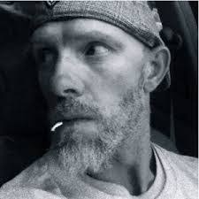 Casper Kim's Instagram, Twitter & Facebook