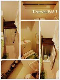 diy トイレのdiy 突っ張り棒の上にl字に接着した板を乗せて飾り棚に タンク横にパイン集成材でトイレブラシの収納棚を作成 天板はオイルステイン それ以外はミルクペイントで塗装 つやなしスプレーニス 取っ手はセリア 蝶番はホームセンターのものを使用 diy