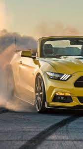 Ford Mustang Gt Convertible Burnout Iphone Wallpaper Avtomobili Mustang Mustang Roskoshnye Avtomobili