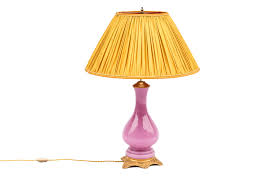 54 cm diamètre de la base : Lampe Balustre En Opaline Rose Et Bronze Dore Vers 1900