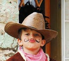 Cowboy Schminken Anleitungen Und Ideen Zum Karneval Halloween Co Pfau Kostum Selber Machen Cowboy Schminken Pfau Kostum