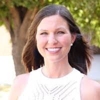 Tara Douglas's Instagram, Twitter & Facebook