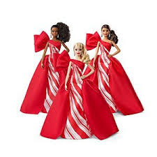 Check Out The 2019 Holiday Barbie S Gift Set Wearing Their Red And White Holiday Gown Explore More Signa Holiday Barbie Holiday Barbie Dolls Gowns Of Elegance
