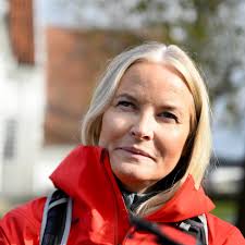 Crown Princess Mette-Marit took part in a pilgrimage, starting at Egersund  church in Stavanger.