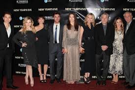Zac Efron Says Snogging Michelle Pfeiffer Was Best Part Of New Year S Eve Mirror Online