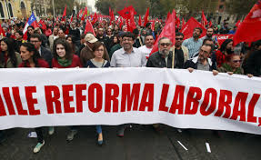 En candidato del partido comunista (pc) daniel jadue y el de la unión democrática independiente jadue y lavín, alcaldes de las comunas santiaguinas de recoleta y las condes, acumulan el mismo. Candidato Comunista A Presidencia De Chile Quiere Reforma Economica Radical Mundo Gestion