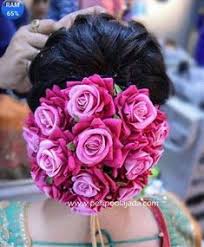 Maharashtrian hair bun pin is perfect to team with traditional costumes. 94 Best Hair Bun With Floral Gajra Ideas Bridal Hair Buns Indian Bridal Hairstyles Flowers In Hair