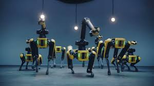 We're thrilled to be part of the hyundai motor group! A Group Of Boston Dynamics Spot Robots Dancing To Bts S Ioniq Geekologie
