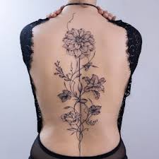 Tatouage Femme Dos