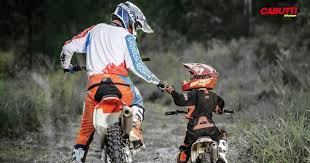 Tuttocross, il sito per gli appassionati di motocross, enduro ,quad e accessori. Corso Minicross E Motocross Cuneo Per Bambini E Ragazzi