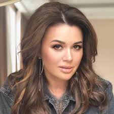 Stalo Izvestno Chto Sostoyanie Boryushejsya S Rakom Mozga Anastasii Zavorotnyuk Ocenivaetsya Kak Kriticheskoe Vokrug Tv