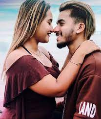 Shanaya Khan Age Biography Tik Tok Star Family Career Indian muslim engagement at vihang's inn the best and most beautiful things in this world cannot be seen or even heard but must be felt with the heart. shanaya khan age biography tik tok