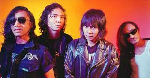 Free semangat yang hilang lirik by xpdc mp3. Lirik Lagu Semangat Yang Hilang Xpdc Mieza S