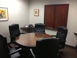 Office Table Best Round Table Office Furniture That You Can Choose Furniture Black Leather Conference Room Design Small Home Offices Meeting Room Design Office