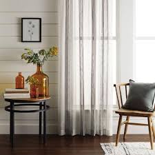 Amidst all of the hard furniture that tends to fill this room, it's wonderful to have some fabric and add a touch of softness. 10 Best Living Room Curtains 2021 Hgtv
