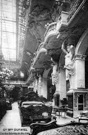 Les Grands Magasins Dufayel N 1900 Architecture Parisienne Vieux Paris Grands Magasins