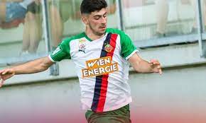 Wie sport1 berichtet, angelt eintracht frankfurt nach dem jungstar des sk rapid. Barcelona Sign Austrian Forward Yusuf Demir On Loan From Rapid Wien