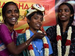 Родился 30 ноября 1990 года в тёнсберге (норвегия). Praggnanandhaa Comes Home To Grand Reception Chess News Times Of India
