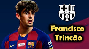 الشيء الوحيد الذي يشفع لبقاء زيدان حاليا هو ان المنافس التقليدي برشلونه متراجع… ولو كان متقدما وفي الصدارة لضرب بالاحذية من الاسبوع الثالث … بكل اسف الطرد مسألة وقت. New Barcelona Player His Role Model Ronaldo And His Favorite Star Is Arab And His Penalty Is Exchangeable Teller Report