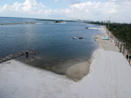 Nah, dengan harga menu seperti di atas, anda sudah bisa menikmati wisata kuliner nyiur resto ancol jakarta, tempat berkumpul bersama keluarga yang menyenangkan dengan panorama pantai laut dan alam di sekitar sangat menenangkan jiwa dan pikiran pengunjung. Tolak Tudingan Reklamasi Teluk Jakarta Dki Sebut Izin Ancol Perluasan Kawasan Metro Koran Tempo Co
