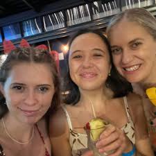 Hannah Paulsen 🌸💛🧸🌊 (@hannahpaulsen_) • Instagram photos and videos