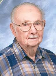 Benjamin Vick's Instagram, Twitter & Facebook