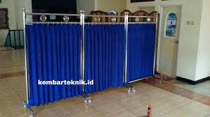 Jasa pembuatan partisi ruangan murah dari aluminium, kaca, gypsum, kayu, besi, untuk kantor, dan penyekat ruang tamu/makan. Jual Partisi Ruang Masjid Murah
