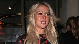 Gabby Allen defended by 'boyfriend' Brandon Myers in 'gold digger' row