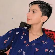 I started my Stan Store at the end of June, and it's been less than three  months! I haven't hit the cash-out button, so I have $21,110.90 ready to  cash out and