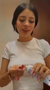 BELLA CABRERA (DOMXPA489)