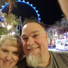 Are there local stylists specializing in men's cuts near Gardner?