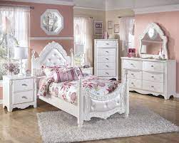Ashley Exquisite Twin Bedroom Set In White Houston Only Idee Arredamento Camera Da Letto Camera Da Letto Bianco Camera Da Letto
