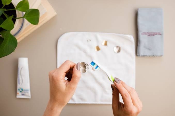 How to Clean Stainless Steel Jewelry