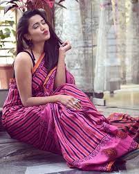 New The 10 Best Home Decor With Pictures Follow Me Gima Ashi1432 Editing Edit India Dubai Saree Photoshoot Girl Photo Poses Photography Poses Women Simple saree poses at home.
