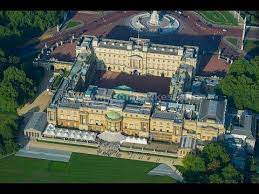 A general view of the buckingham palace. Top Most Houses In The World 2015 Elegantly Designed Homes Buckingham Palace Aerial View Neo Classical Facade