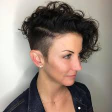 Short wavy haircut for girls. Trendy Short Haircuts For Girls In 2021 Talkcharge