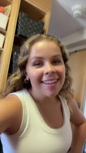 I didn’t clean my room for this whoops #dormtour #syracuseuniversity  #splitdouble #college #bamarush #bama #rush #decorations