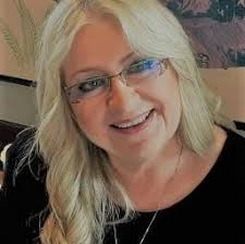 Syndee Hendricks Consulting & Insightful Coaching