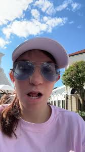 Sydney Alper Moving to Florida Michael