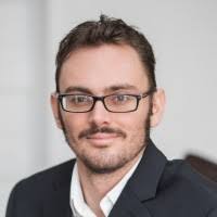 900+ "Investor" profiles