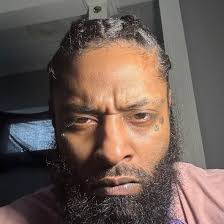 8 shades of brown 🤎👁️👁️ Or should I say 8 shades of Kyle?