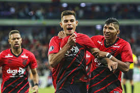 No site oficial do atlético paranaense você encontra: Atletico De Madrid Tem Prioridade Em Negociacao Com Bruno Guimaraes Por 30 Milhoes De Euros Athletico Pr Ge