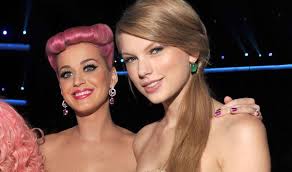 تعرف على السبب الذي انهى الخلاف بين تايلور سويفت وكاتي بيري ! –  Beirutcom.net