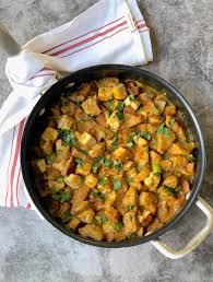 16 отметок «нравится», 0 комментариев — tamika romayne (@mindright_heartfollow) в instagram: Tofu And Seitan Skillet With Easy Gravy The Vegan Atlas