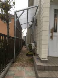 自転車置き場兼用公園からの目隠し 屋外パティオ 自転車 屋根 テラス屋根 diy