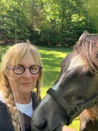 What an amazing weekend at Turtle Island with our Knife-Making Workshop and  Robby Bowman! Wonderful campers, the best volunteers, yummy food, sweet 4  legged friends, good music, lots of learning going on,