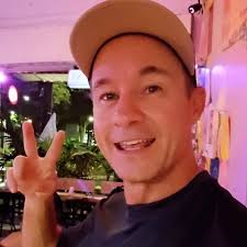 Alan Burris (@n2travel8) • Instagram photos and videos