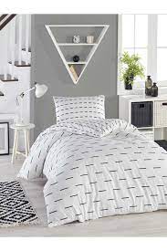 Tek kişilik nevresim takımı modelleri, en ucuz fiyat ve uygun ödeme seçenekleri ile sizi bekliyor. Enlora 100 Dogal Pamuk Nevresim Takimi Tek Kisilik Cubuk Beyaz Modelans