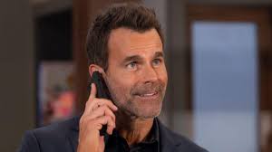 Stephanie Drew, Alvin, Tony Saulsbury