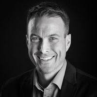 50+ "Ian Cfa" profiles